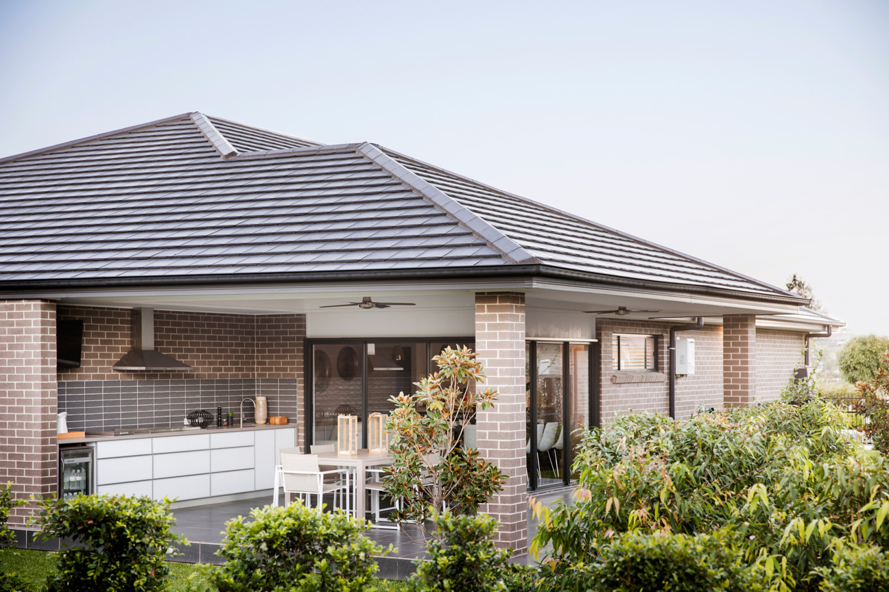 Beechwood Homes, Queenslander Hamptons. Cambridge roof tiles in Soho Night.